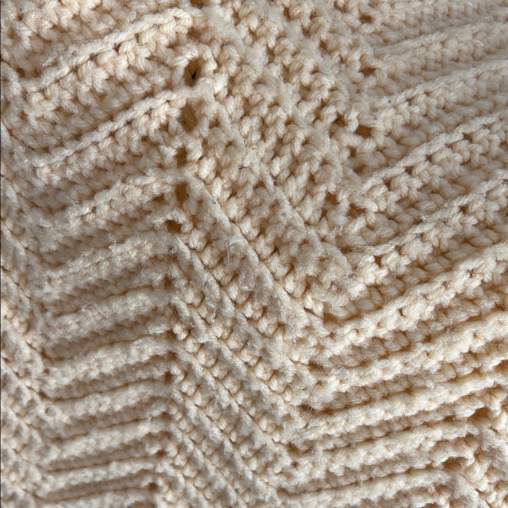 Sweet Vintage Hand Crochet Butter Yellow Throw Blanket  56 x 42 Cottagecore - Picture 3 of 5